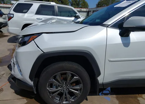 2024 Toyota Rav4 Hybrid Limited z USA, uszkodzony, nr VIN 2T3D6RFV9RW080446